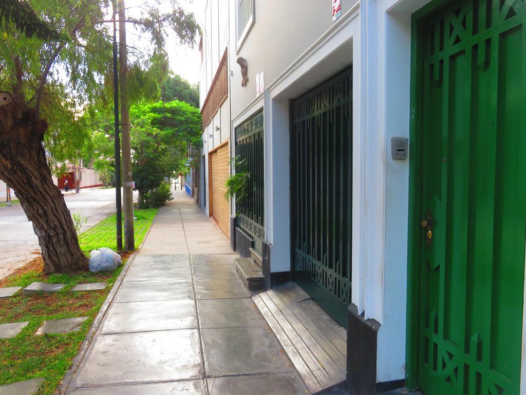 La Puerta Verde - Hostel Lima Exterior photo
